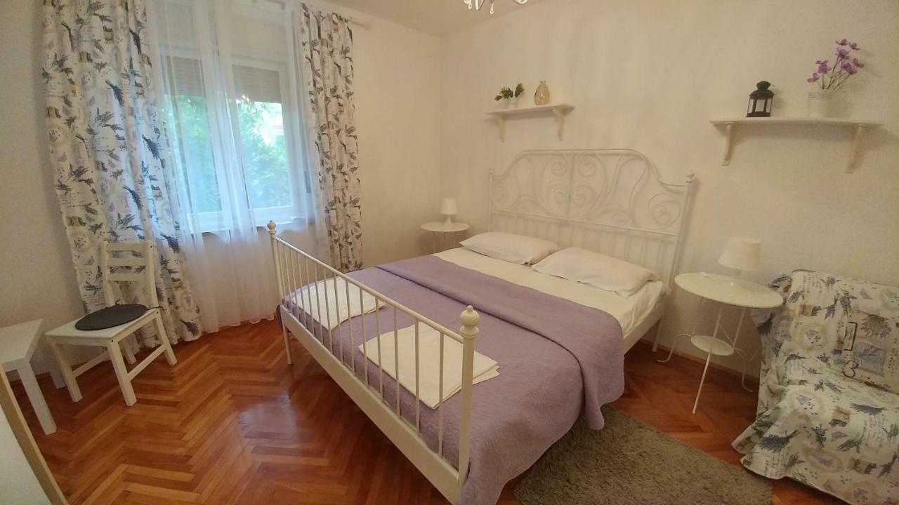 Apartmani Ruzica 茨里克韦尼察 外观 照片