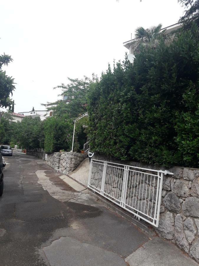 Apartmani Ruzica 茨里克韦尼察 外观 照片